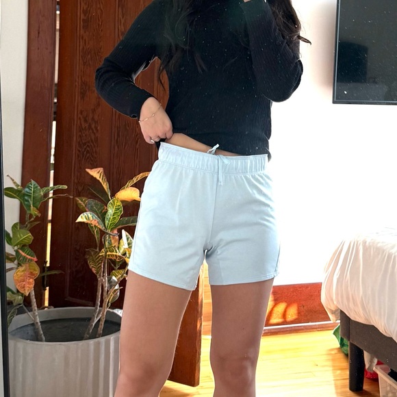 Nike Dri-FIT Light Blue Shorts XS - Picture 4 of 8